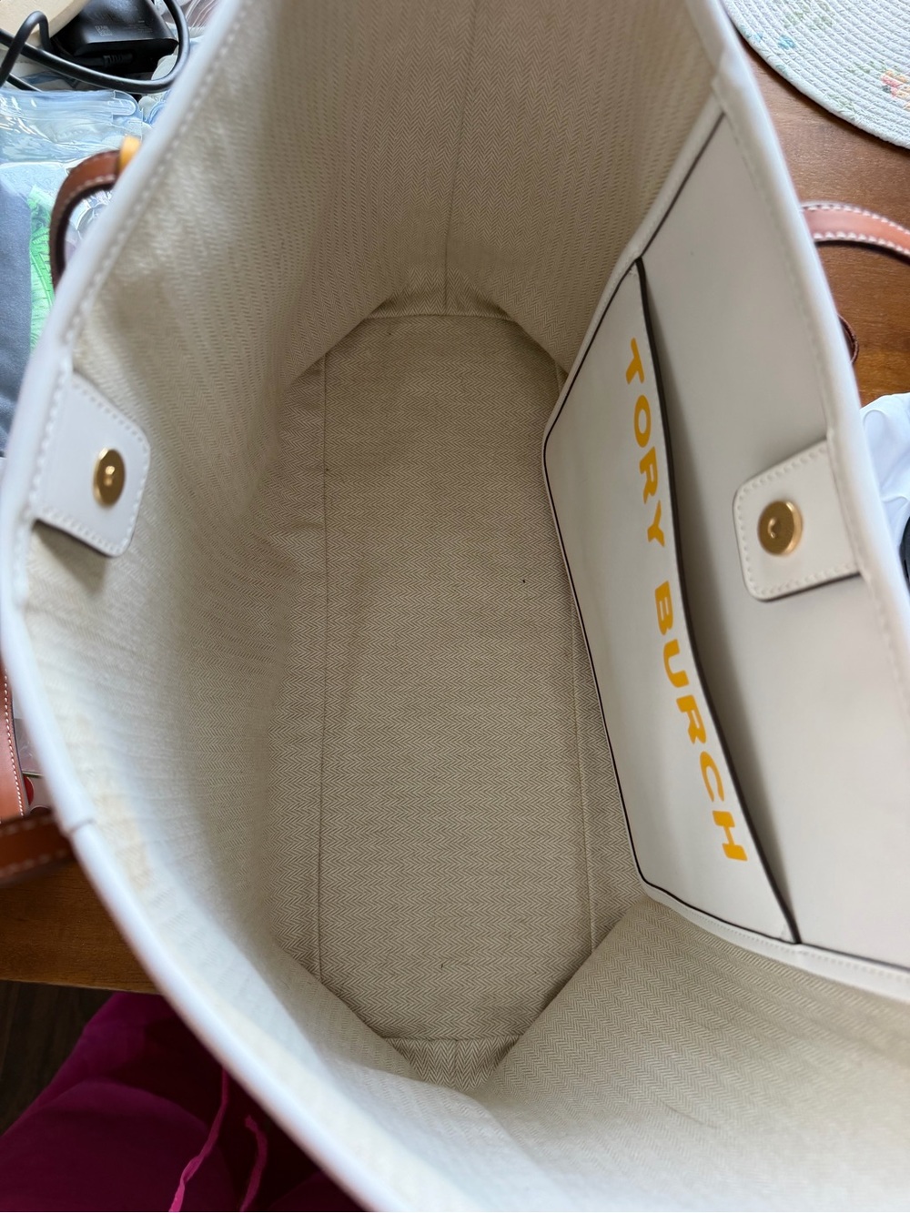 Tory Burch Tote Bag with Daisy Embroidery & Brown Leather Handles - Picture 7 of 8